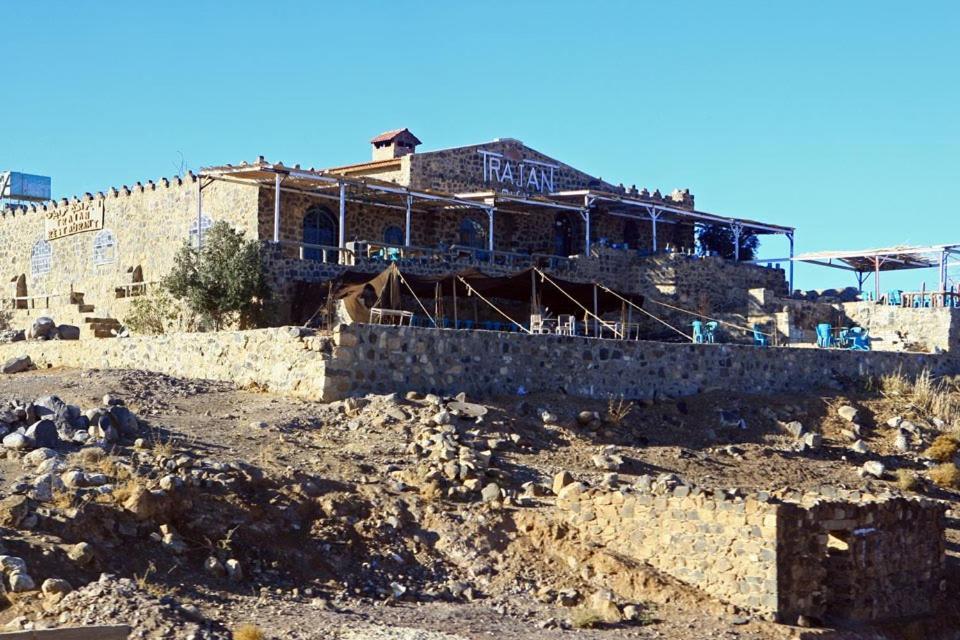 Trajan Guest House Al-Mughayer Экстерьер фото